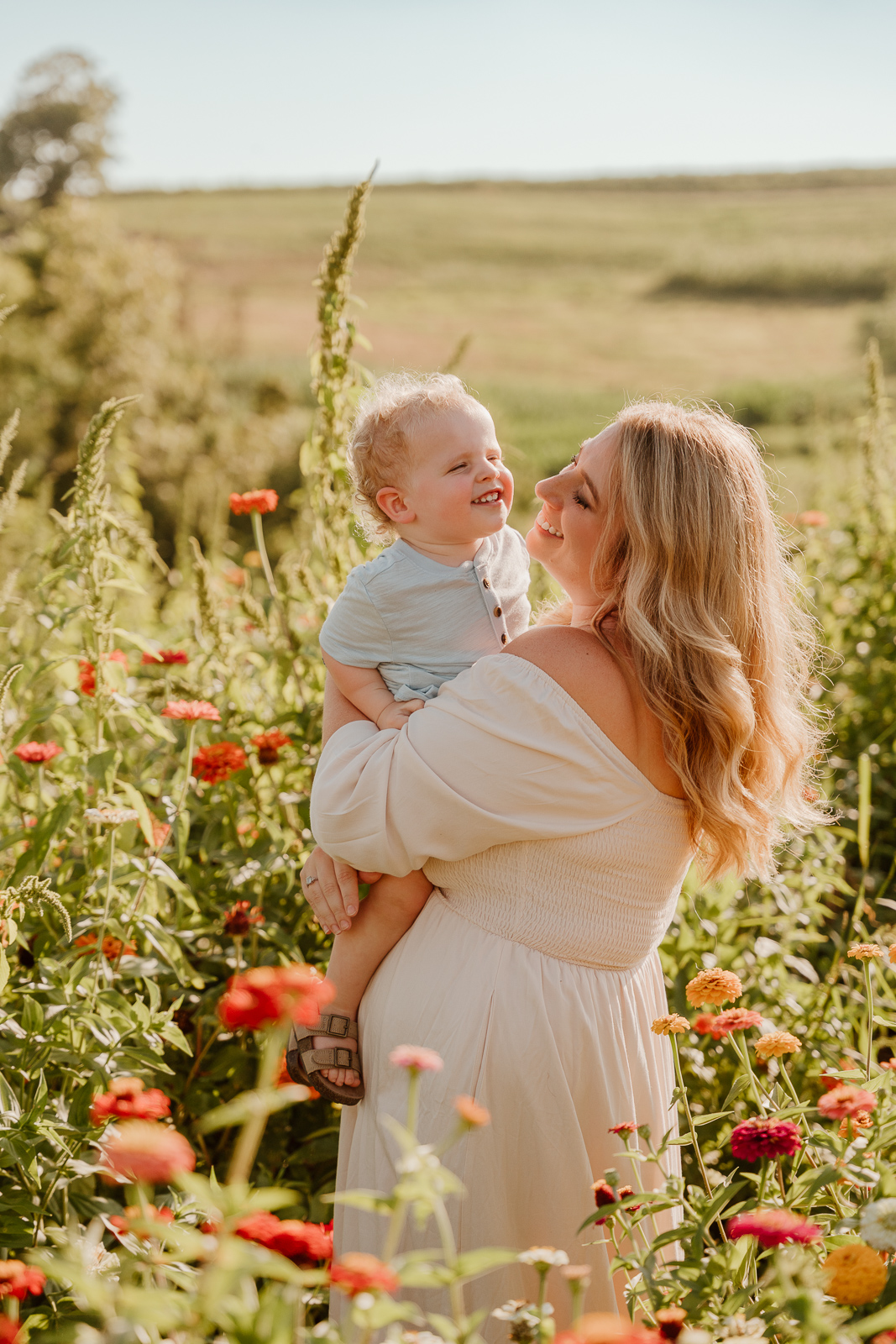Flower Farm Mini Sessions photo 5